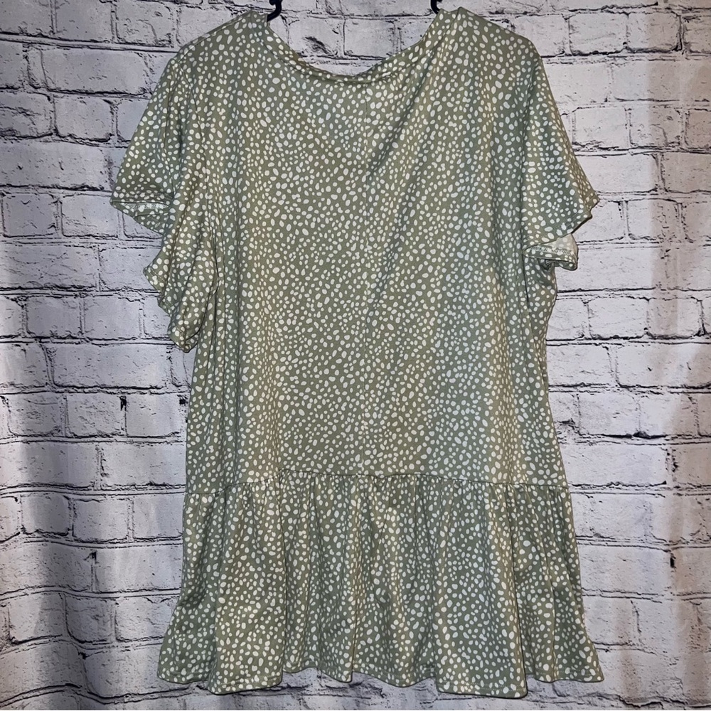 Blumin Apparel Boutique Brand Peplum Top Plus Size 3XL - Picture 2 of 4